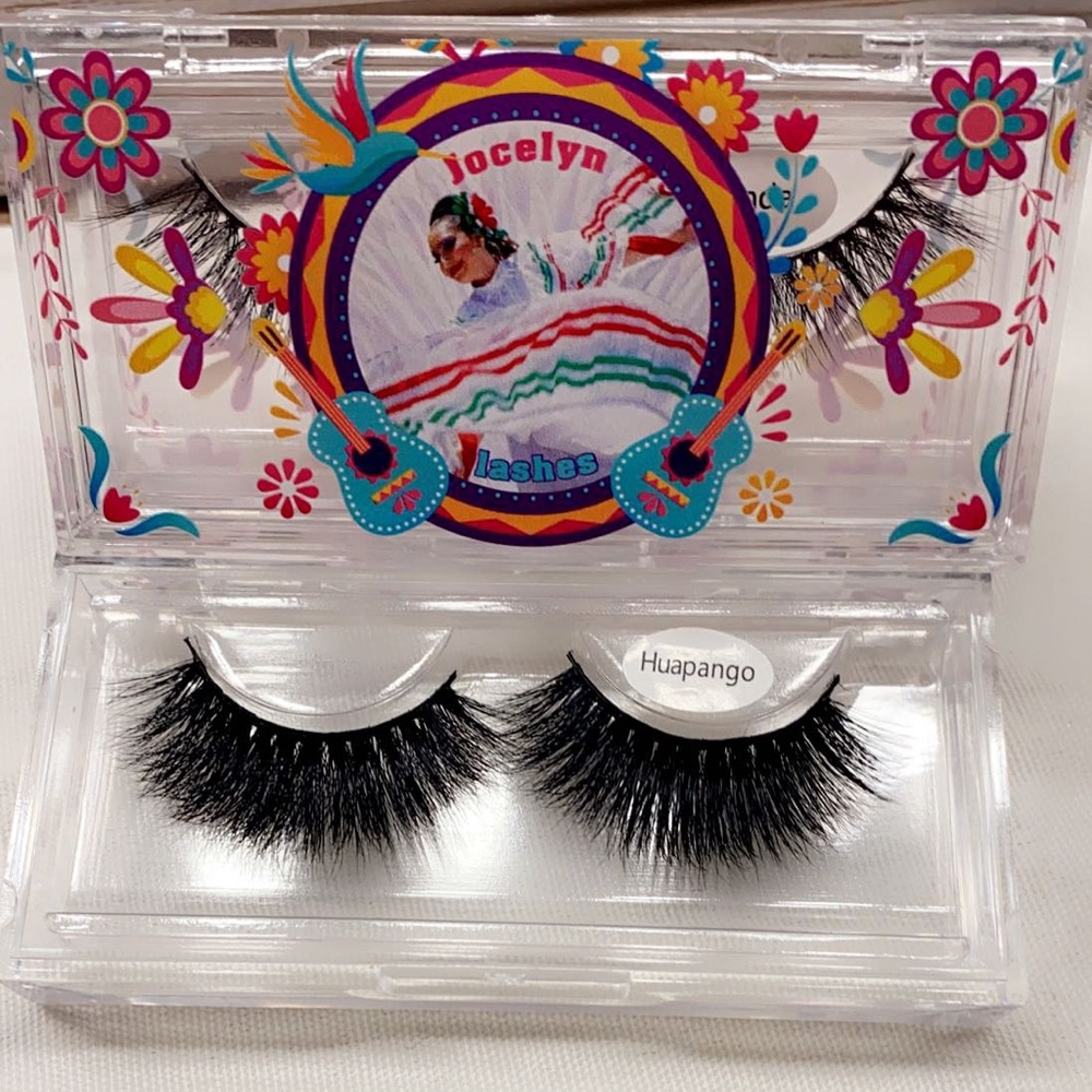 Lashes by Jocelyn